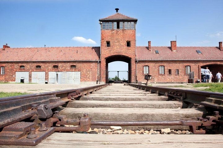 National Musuem Auschwitz from Krakow 1-8 people - Photo 1 of 3