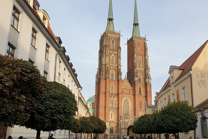 Wroclaw to Krakow private transfer, private driver service - Photo 1 of 11