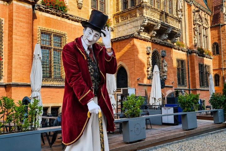 Wroclaw different - secrets of the city, 2 hours. 3-9 people - Photo 1 of 15