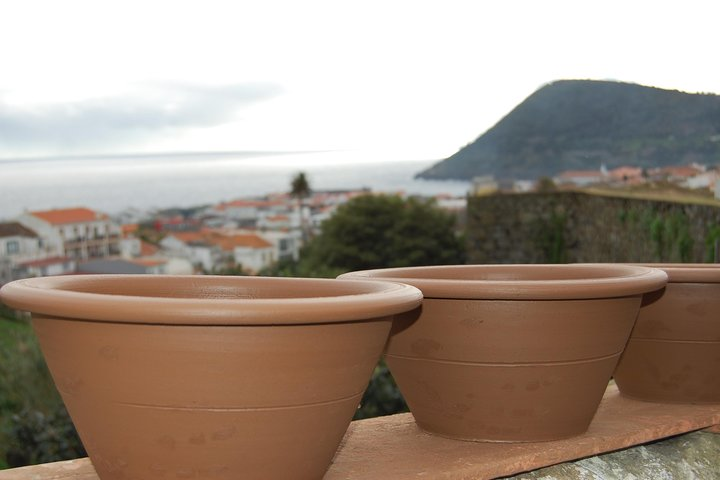 Clay pot