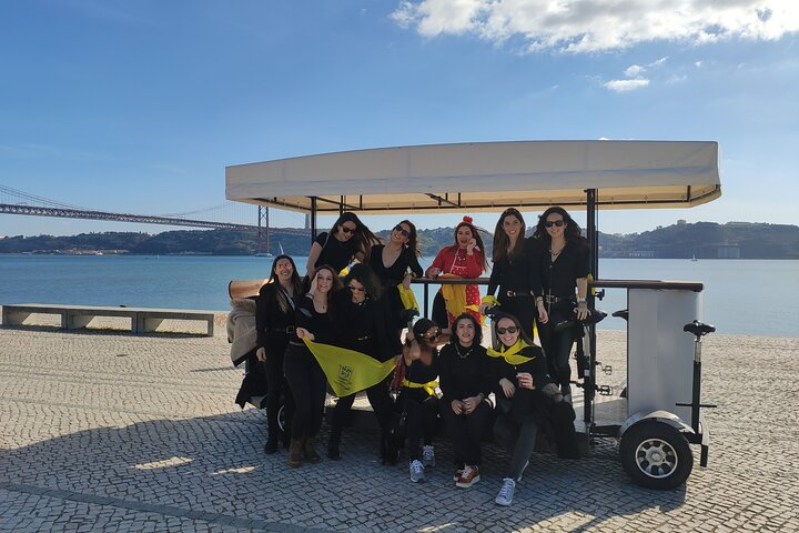 Beer Bike Ride in Lisbon - Photo 1 of 7