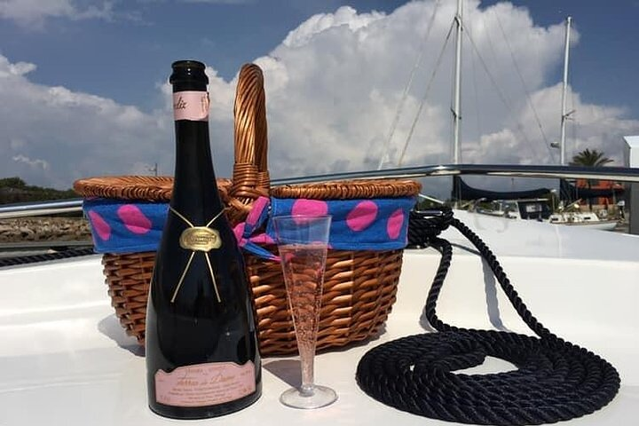 Benagil - Private Tour with Captain - Algarve Cave Captain - Photo 1 of 25