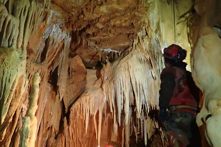 Caving in Arrábida Natural Park, Setúbal, Sesimbra, near Lisbon - Photo 1 of 15