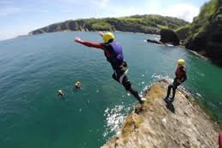 Arrabida Coasteering