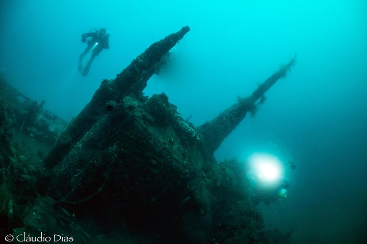 Explore the underwater world of U-boat 1277 where history meets marine life offering divers a unique glimpse into Portugal's rich maritime legacy. A true adventure awaits!