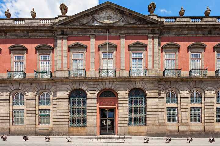 Explore the rich history and stunning architecture of Porto National Museum Soares dos Reis. Experience an engaging audio tour that reveals the stories behind the city's iconic landmarks.