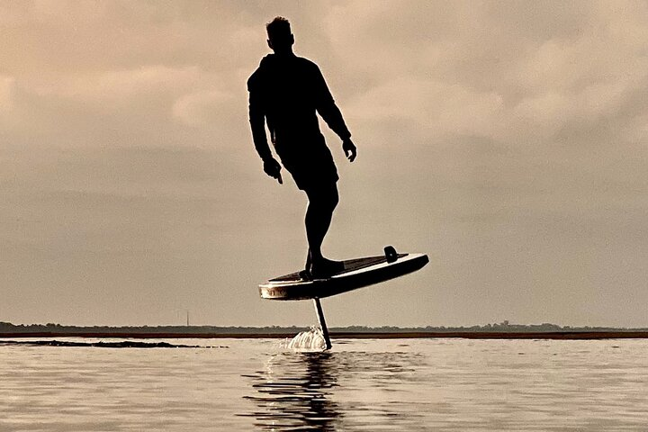 Efoil lessons in Sesimbra - Photo 1 of 17