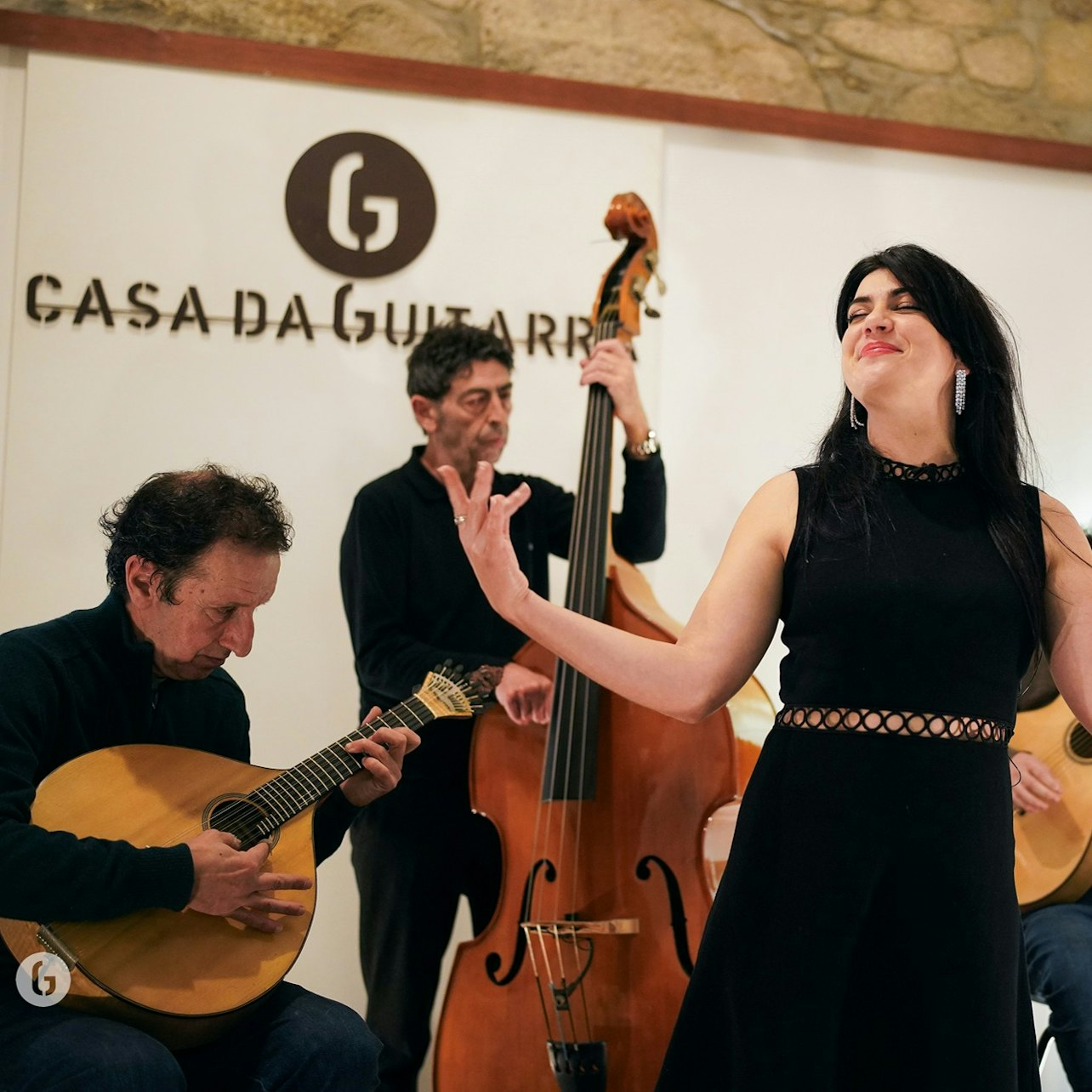Porto: Fado Concert in Casa da Guitarra with Port Wine - Photo 1 of 18