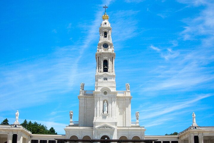 Fátima Batalha Nazaré and Óbidos Private Tour - Photo 1 of 5