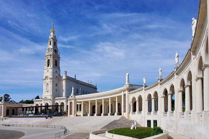 Fátima & the West coast of Portugal - Private Van Tour - Photo 1 of 8