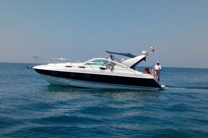 Nauti Girl a stunning motor cruiser to cruise you along the Algarve coastline.