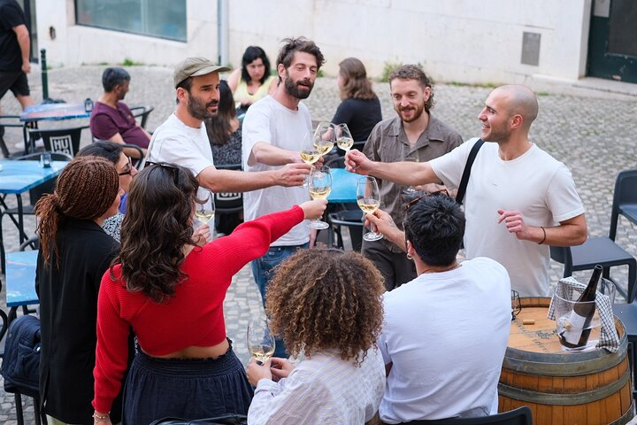 High-End Exclusive Food and Wine Tour Lisbon with a Winemaker - Photo 1 of 10