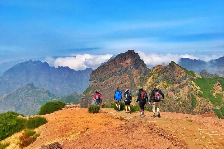 Pico do Areeiro to Pico Ruivo (PR 1) - Hiking Tour in Madeira  - Photo 1 of 7