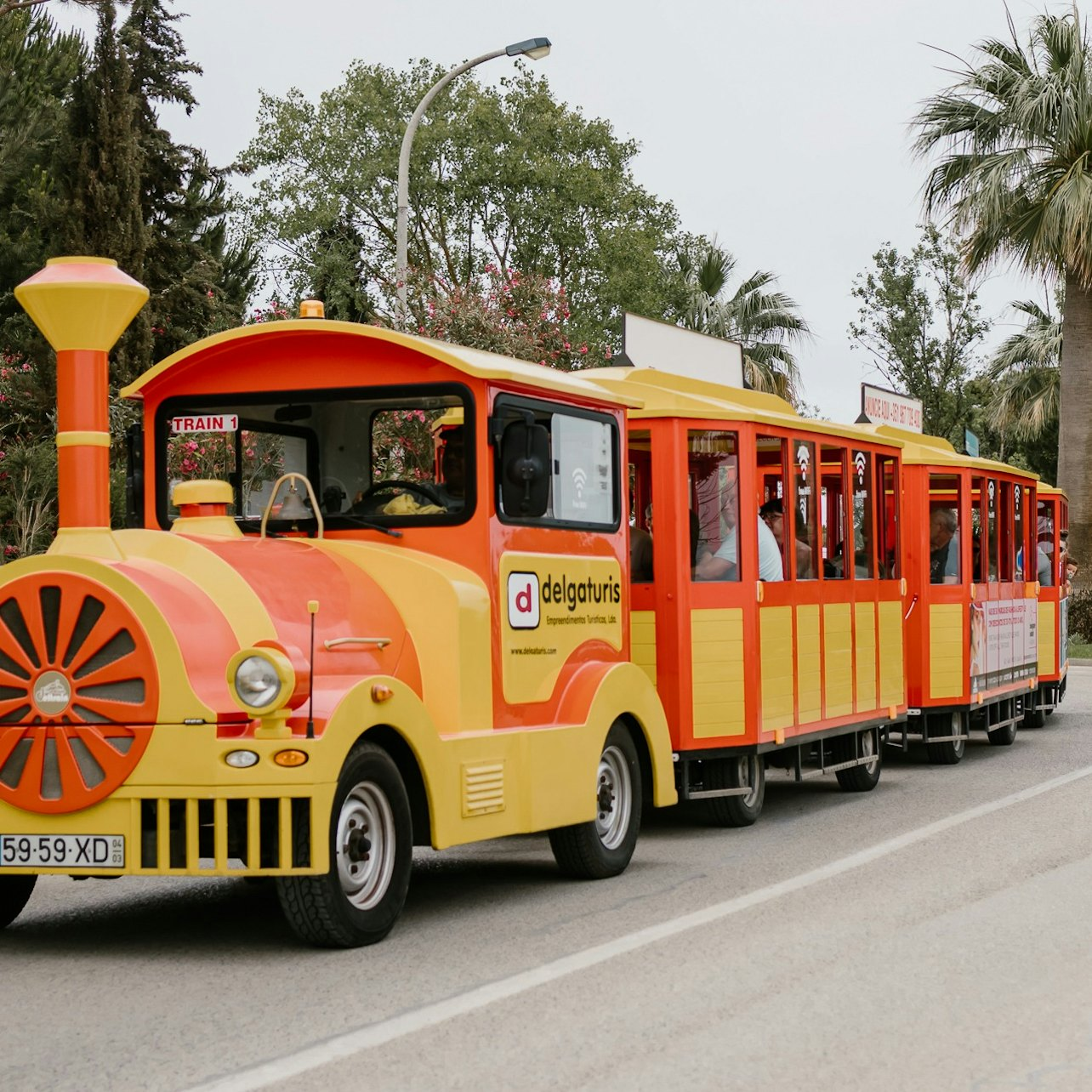 Hop-on Hop-off Train Vilamoura - Photo 1 of 10