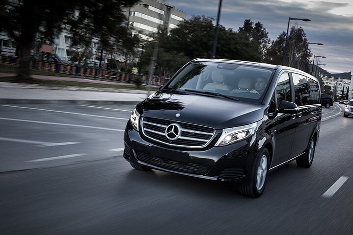 Intercity Transfers In and Out from Lisbon - Photo 1 of 7