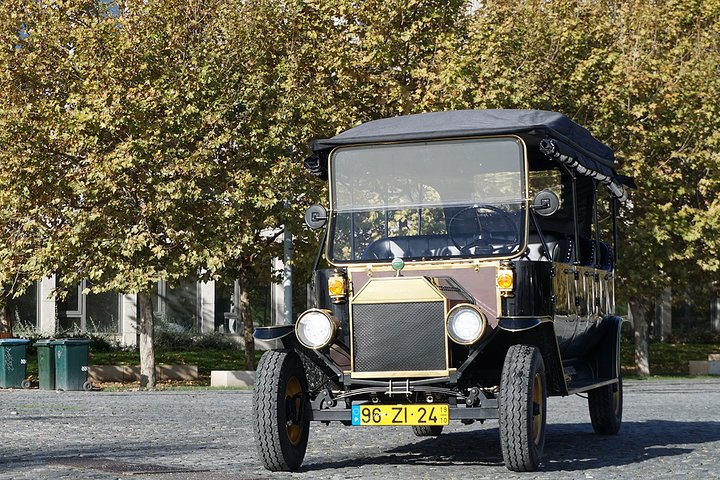 Lisbon Vintage Tuk Tuk Private Tour: Lisboa & Belém with pickup - Photo 1 of 12