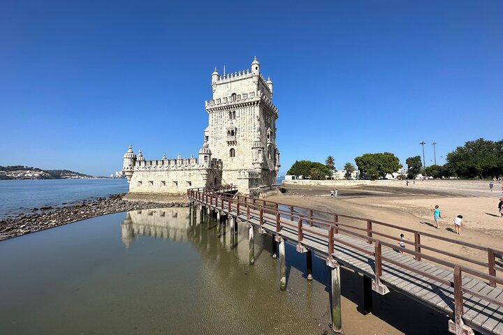 Private guided tour Lisbon highlights and hidden gems  - Photo 1 of 14