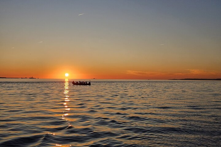 Lisbon Sunset Speedboat tour