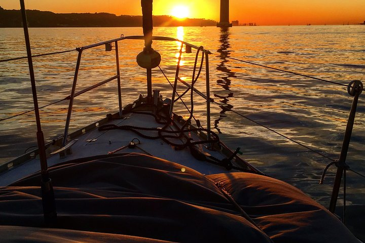 Lisbon Sunset Sensations on a Private Sailing Boat with wine&snacks - Photo 1 of 14