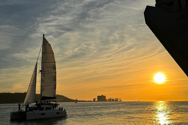 Lisbon: LUXURY Catamaran Sunset and Wine cruise - Photo 1 of 16