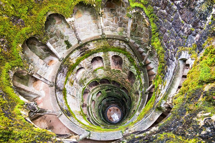 Quinta da Regaleira Guided Tour with Ticket Included in Sintra - Photo 1 of 7