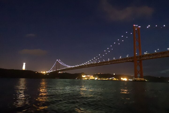 Night Sailing - MOONLIGHT Boat Tour -Exclusive Lisbon City Lights - Photo 1 of 6