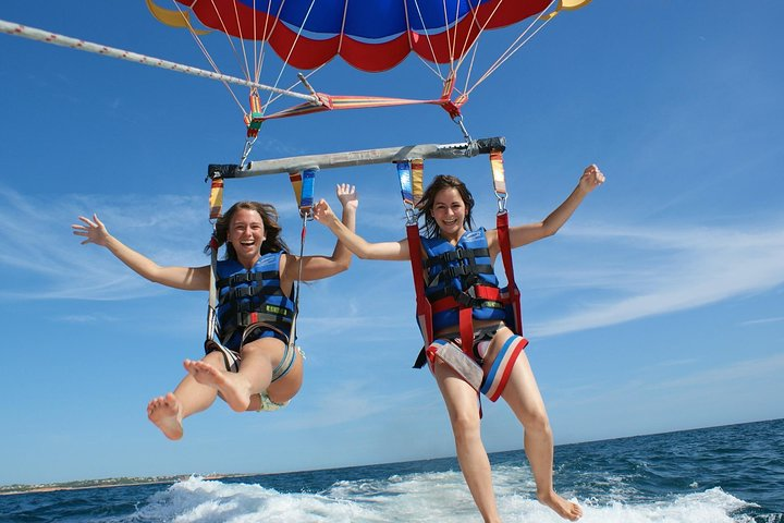 Parasailing Vilamoura Fly with Friends and Family 