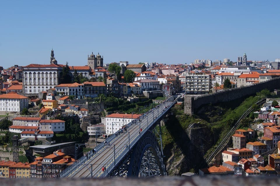 Porto: Guided Walking Tour + Livraria Lello Fast Track Entry - Photo 1 of 4