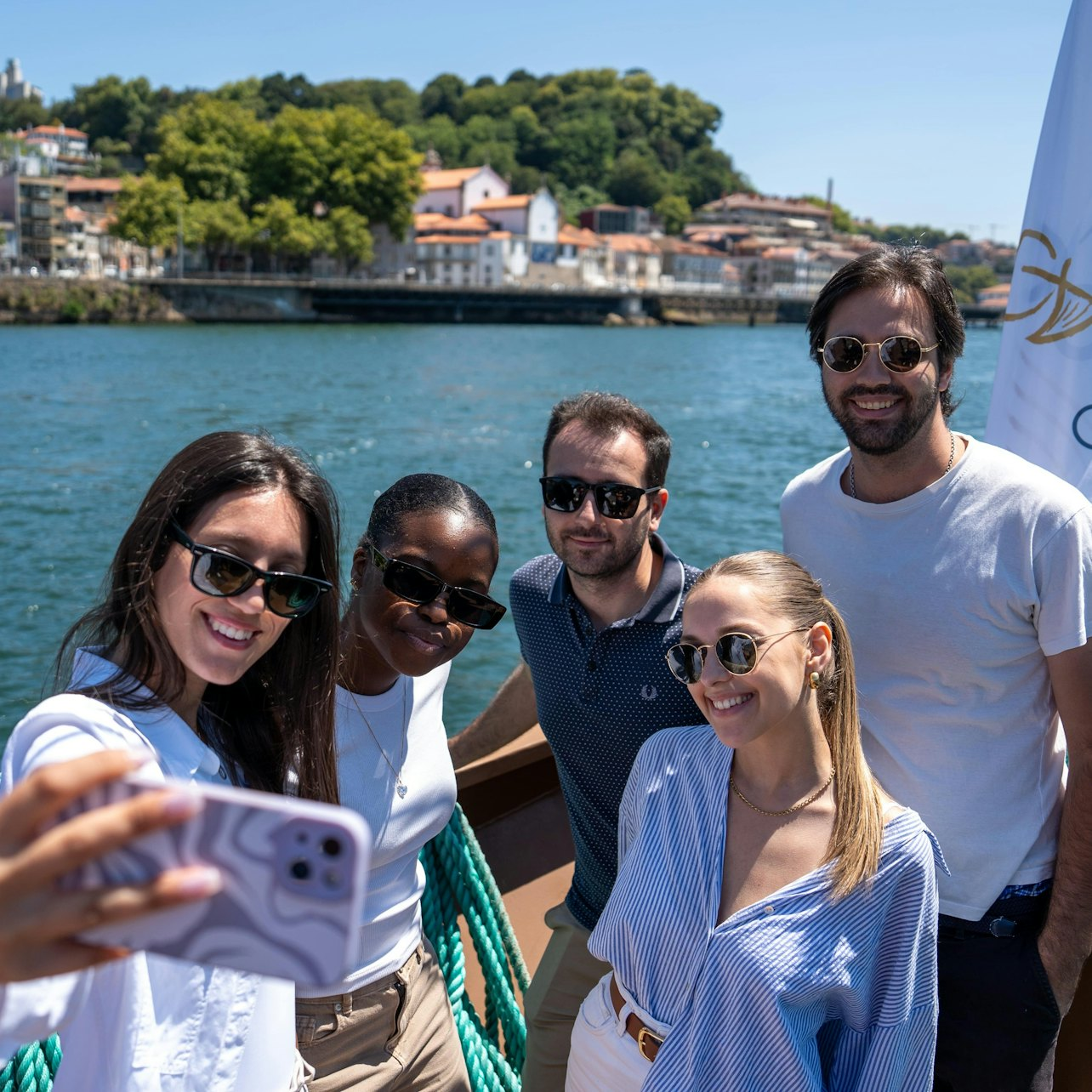 Porto: Guided Tuk Tuk City Tour + Cruise - Photo 1 of 4