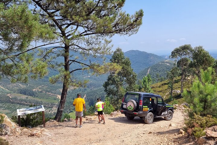 Private 4x4 Mountain Tour from Porto - Photo 1 of 8