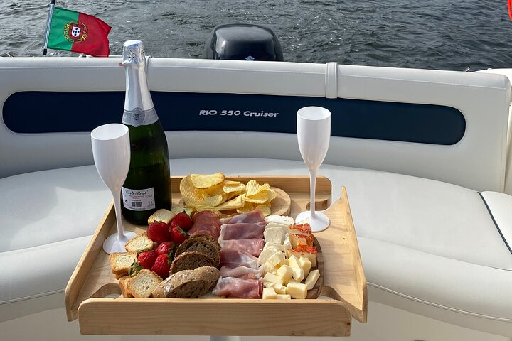 Private 6 Bridges Cruise with Tapas and Port Wine - Photo 1 of 11