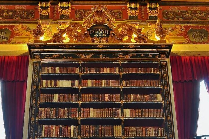 Guided tour of the University of Coimbra