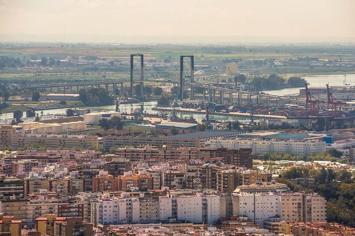 Private ONE WAY transfer from Lisbon to Seville with private pick up & drop off - Photo 1 of 7