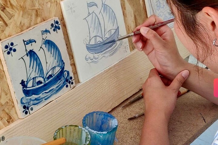 Private Traditional Tile Painting, Wine & Sesimbra Tour - Lisbon - Photo 1 of 25