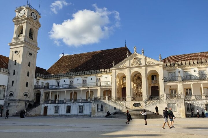 Private visit to the Historic Center - includes ticket to the University of Coimbra and Sé Velha