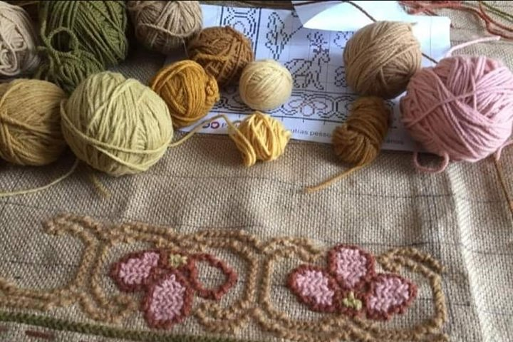 Private Tour to Evora and Arraiolos Learn to Embroider your own Rug from Lisbon - Photo 1 of 25