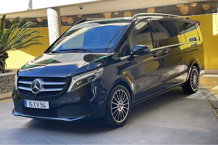 Transfer to Peniche /Amoreira / Baleal from Lisbon - Photo 1 of 5