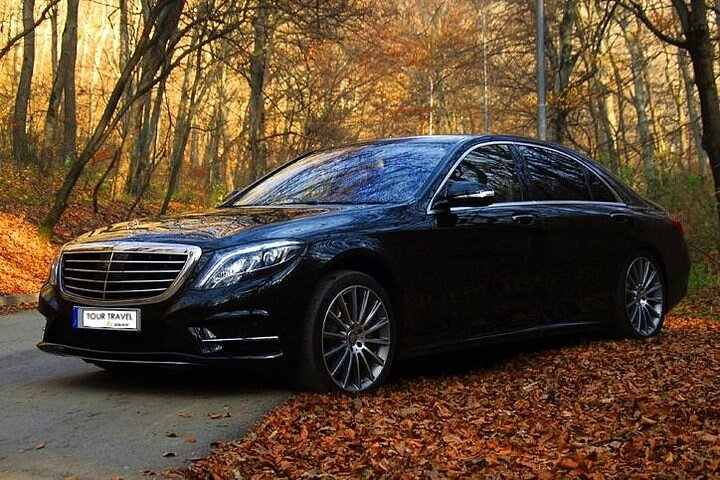 Private Transfer to Porto with stop in Coimbra from Lisbon - Photo 1 of 14