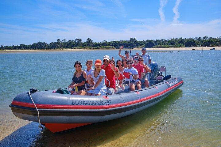 Round trip transportation from Setúbal to Cabeços Island - Photo 1 of 6