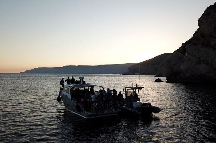 Sunset boat tour in Sesimbra - Photo 1 of 4