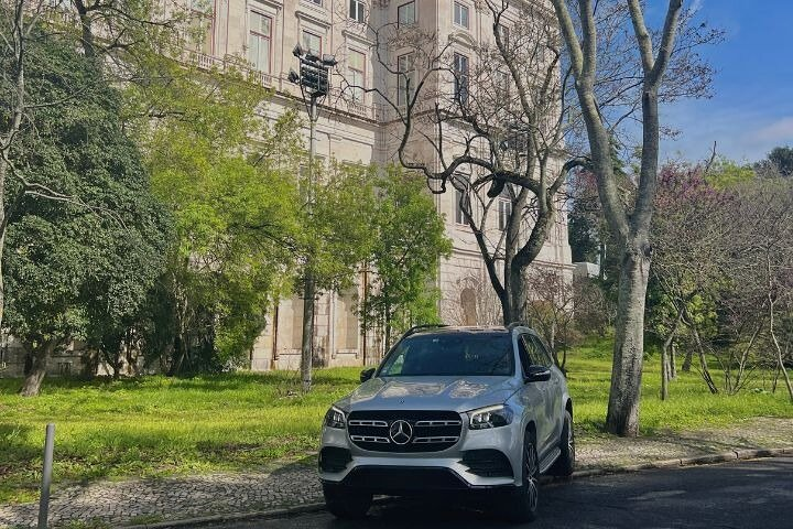 Luxury Mercedes SUV GLS