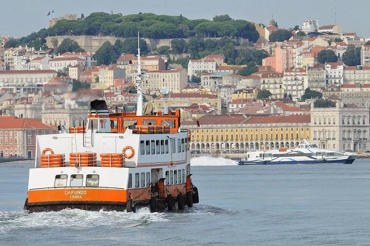 Lisbon river from Cacilha - Almada