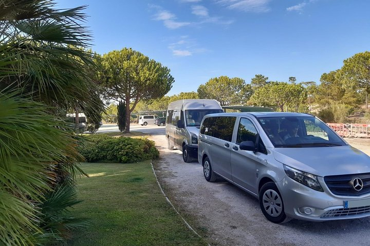 Transfer Sesimbra to Lisbon Airport - Photo 1 of 9