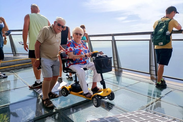 Wheelchair Cabo Girão Half Day Tour - Photo 1 of 25