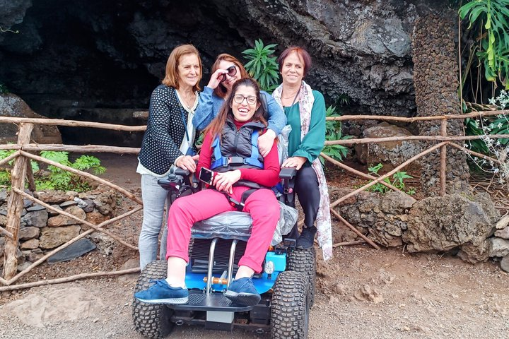 Wheelchair Accessible Tour Botanical Garden - Photo 1 of 25