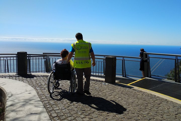  WHEELCHAIR TOUR 1/2 VISIT CABO GIRAO Private Tour  - Photo 1 of 11