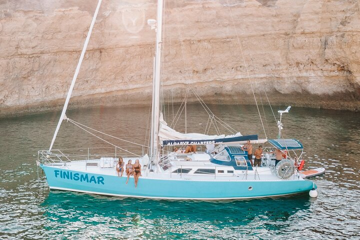Yatch FINISMAR: 3hours Sailing to Benagil - Photo 1 of 7