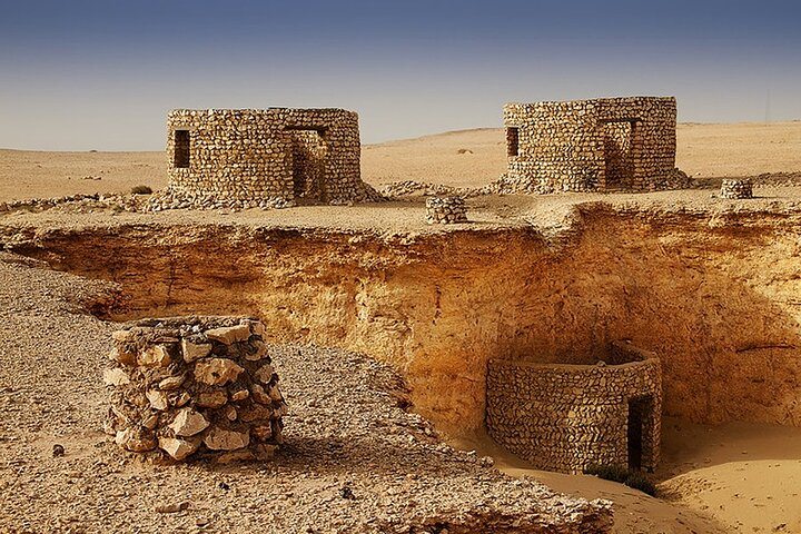 Qatar West Coast Tour Dukhan, East West, West East & Zekreet Fort - Photo 1 of 6