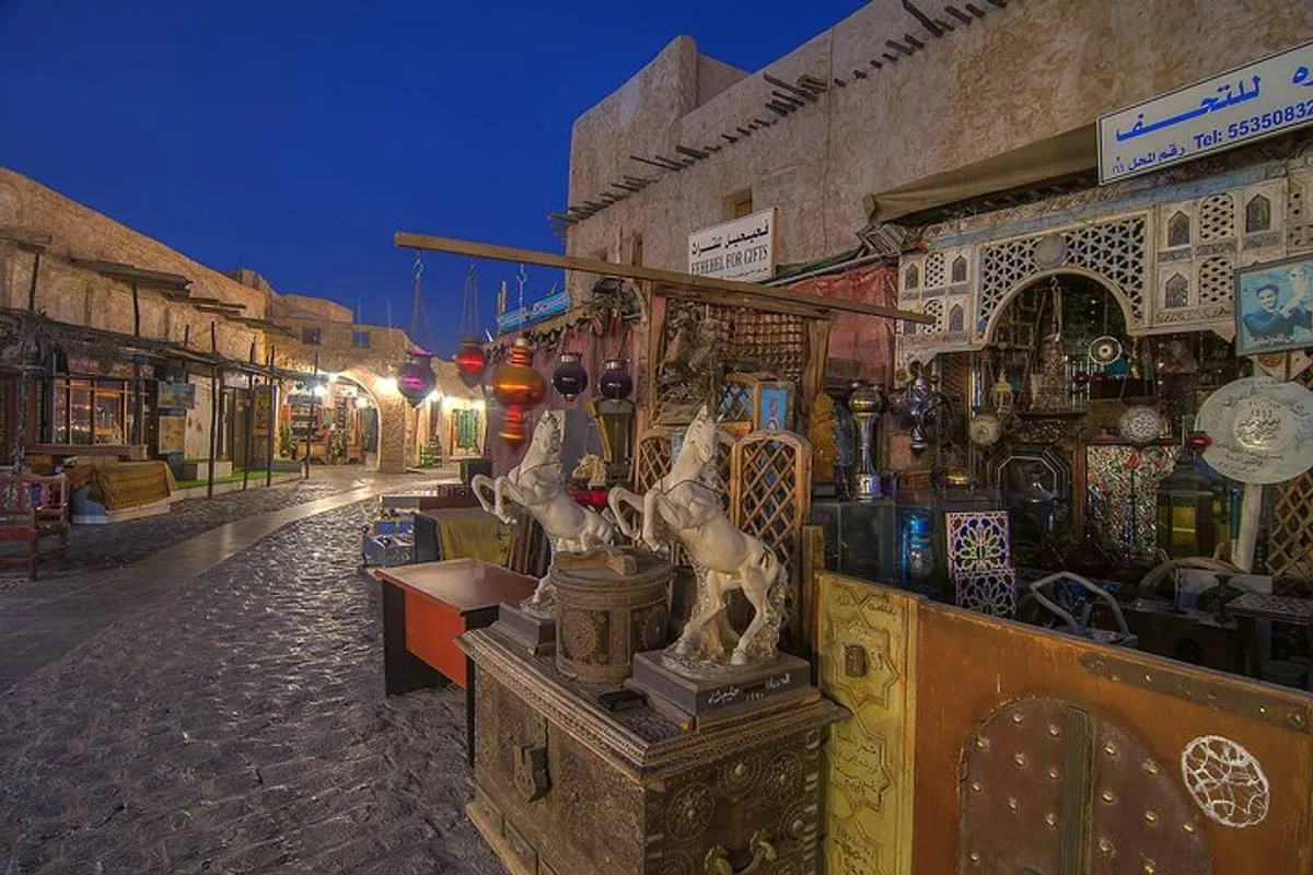 418faa3a-466c-4a16-9b36-9f6394a28c5f_private-souk-waqif-with-lunch-or-dinner-tour-large.webp