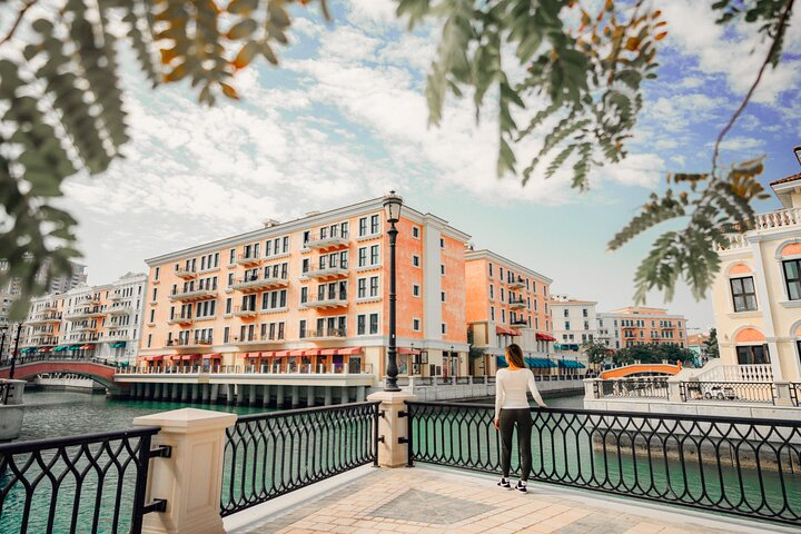 Souq Waqif, The Pearl, Katara Cultural Village tour